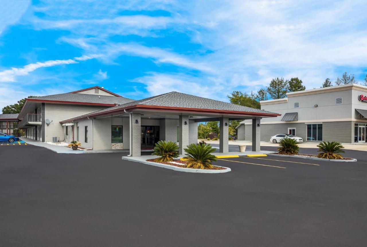 Red Roof Inn & Suites Thomasville Exteriér fotografie